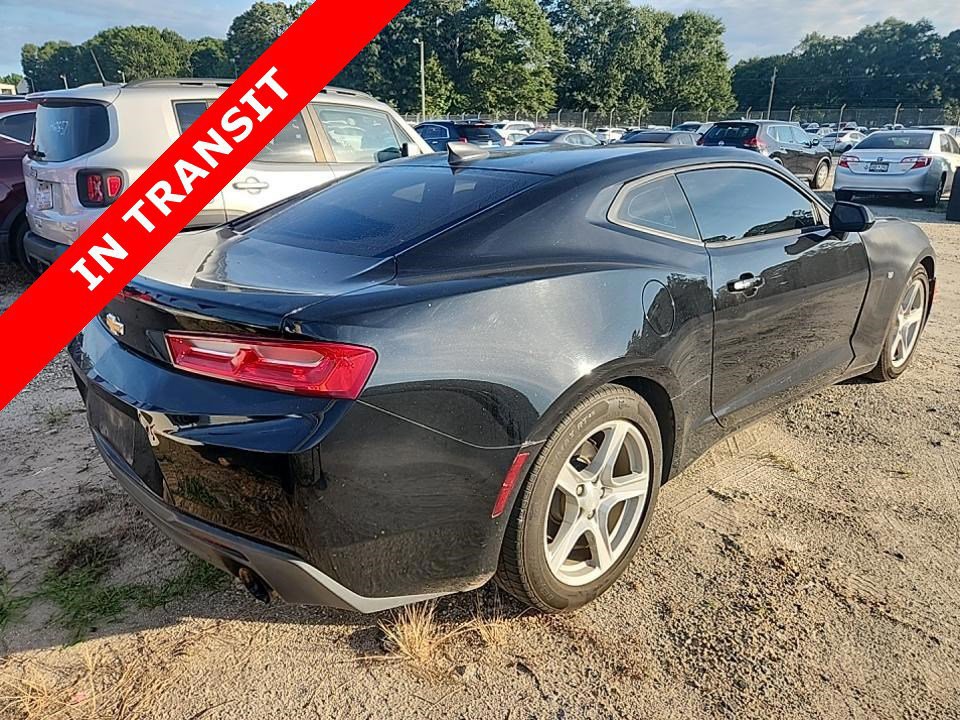 2017 Chevrolet Camaro Image 7