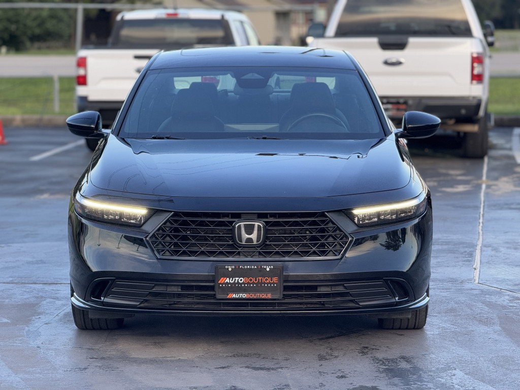 2023 Honda Accord Image 5