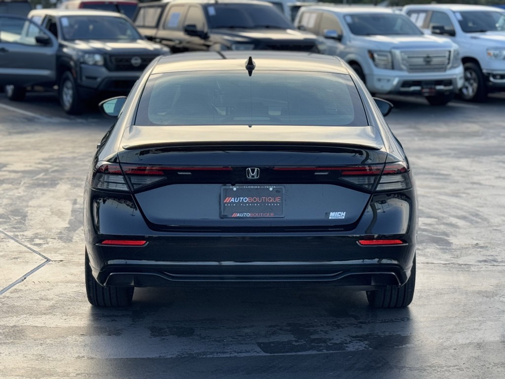 2023 Honda Accord Image 6