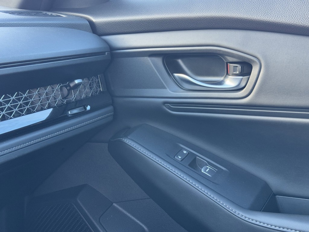2023 Honda Accord Image 25