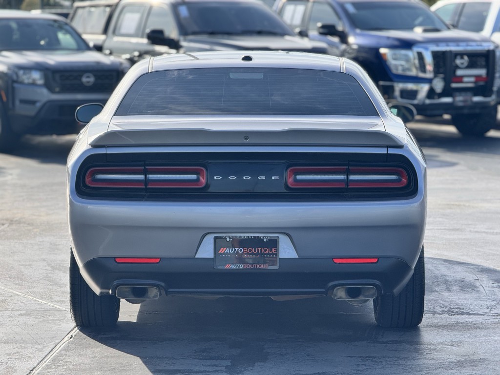 2018 Dodge Challenger Image 6