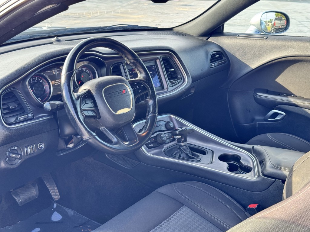 2018 Dodge Challenger Image 13