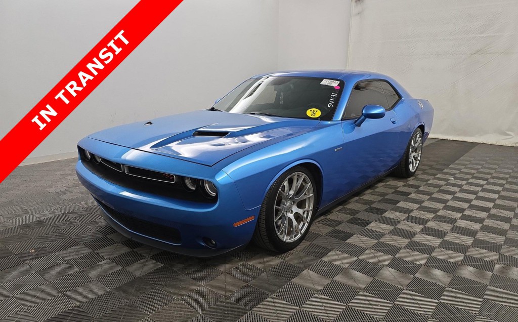 2016 Dodge Challenger Image 1