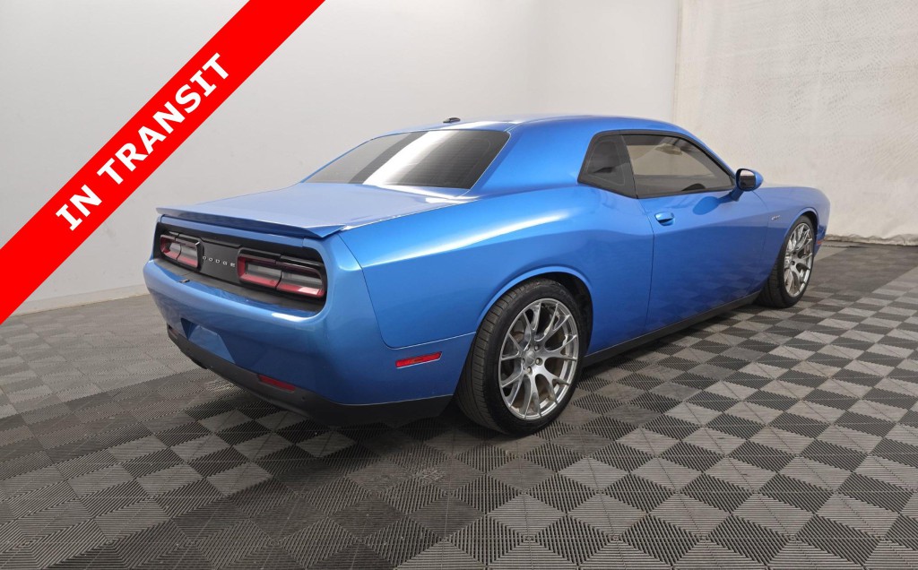 2016 Dodge Challenger Image 6