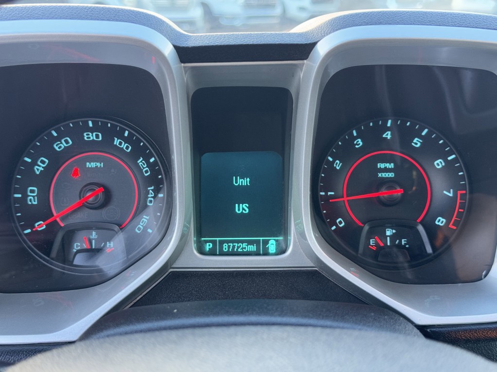 2015 Chevrolet Camaro Image 17