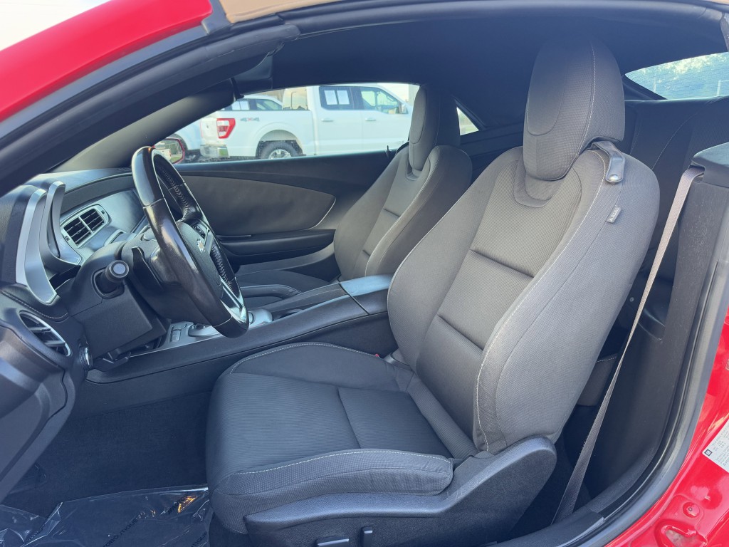 2015 Chevrolet Camaro Image 22