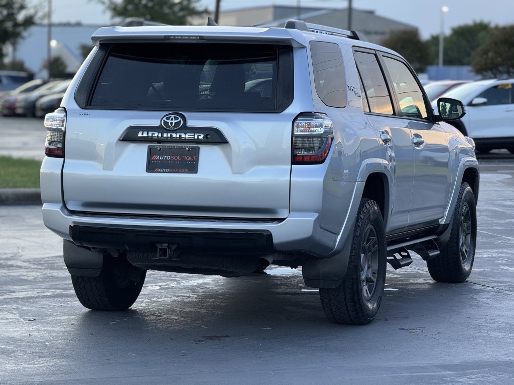 2018 Toyota 4Runner Image 10