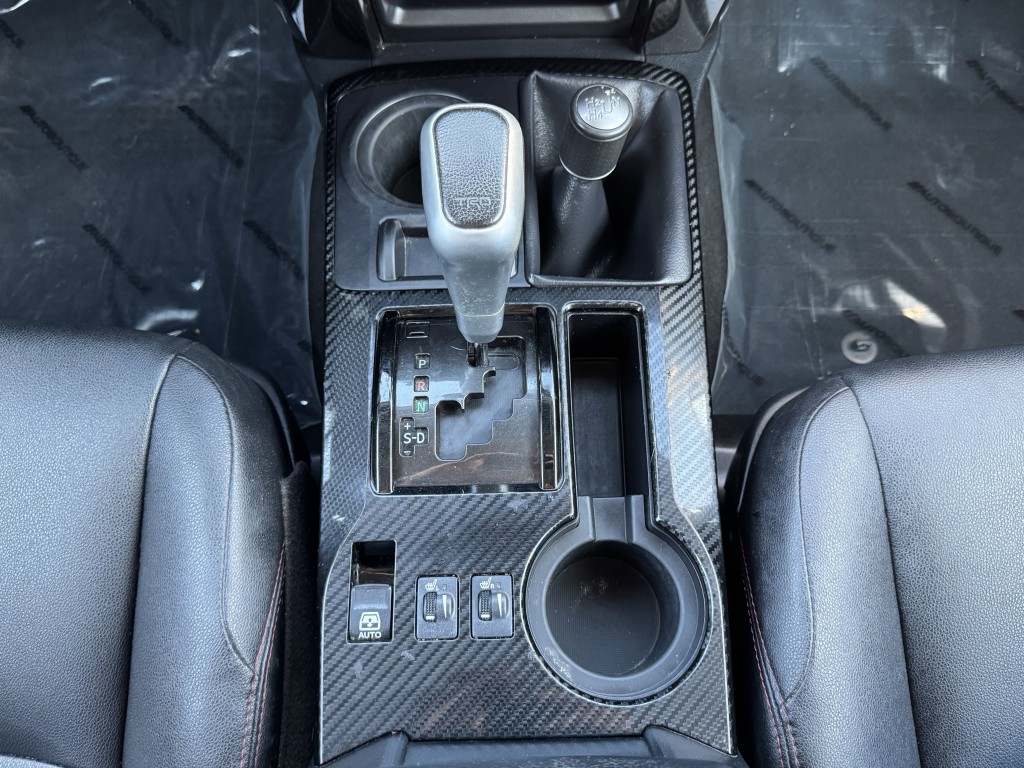 2018 Toyota 4Runner Image 21