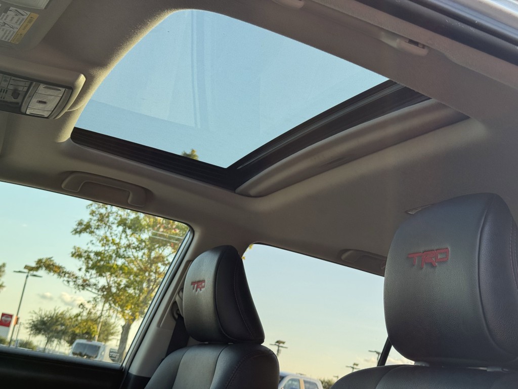 2018 Toyota 4Runner Image 29