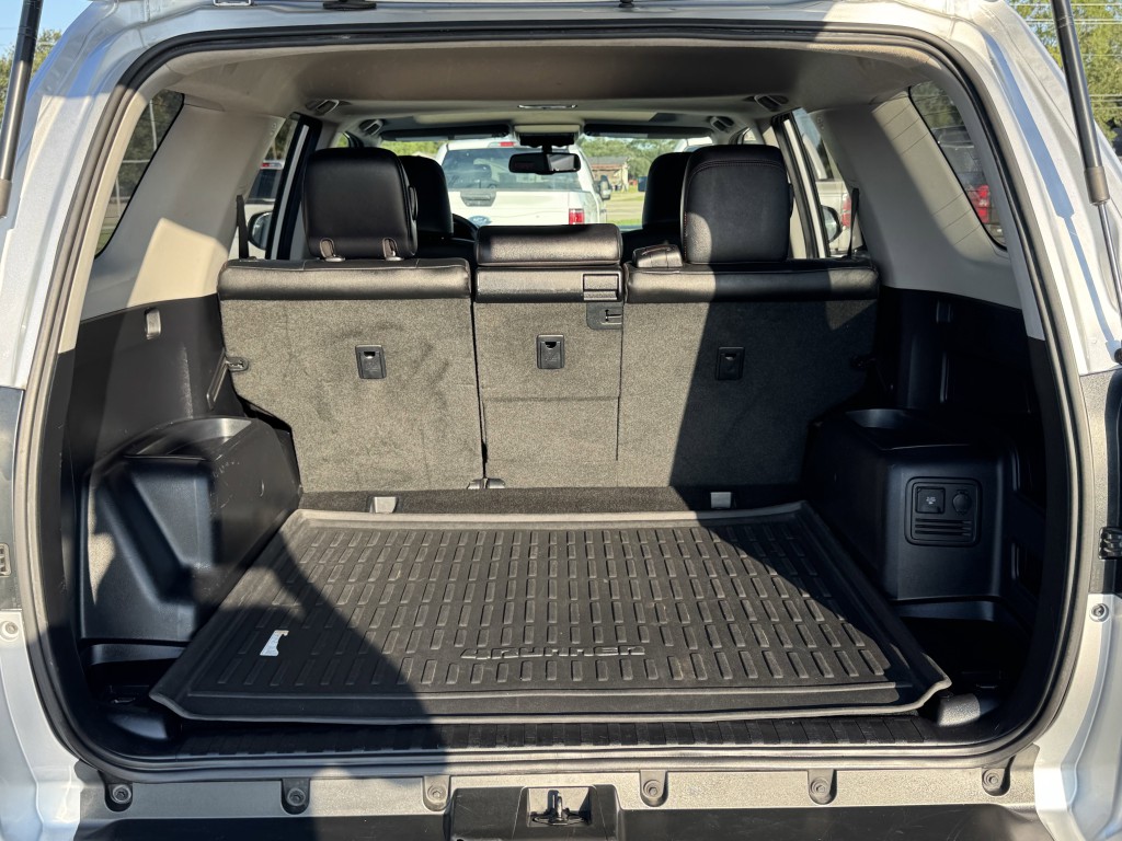 2018 Toyota 4Runner Image 30