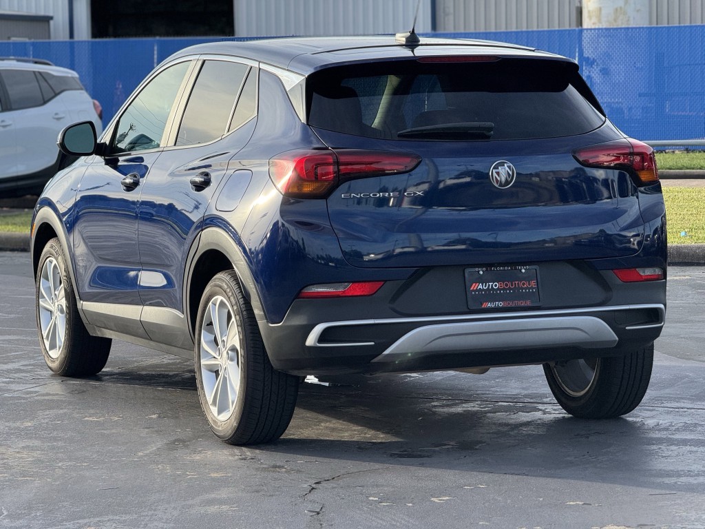 2022 Buick Enclave Image 8