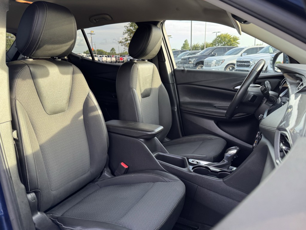 2022 Buick Enclave Image 21