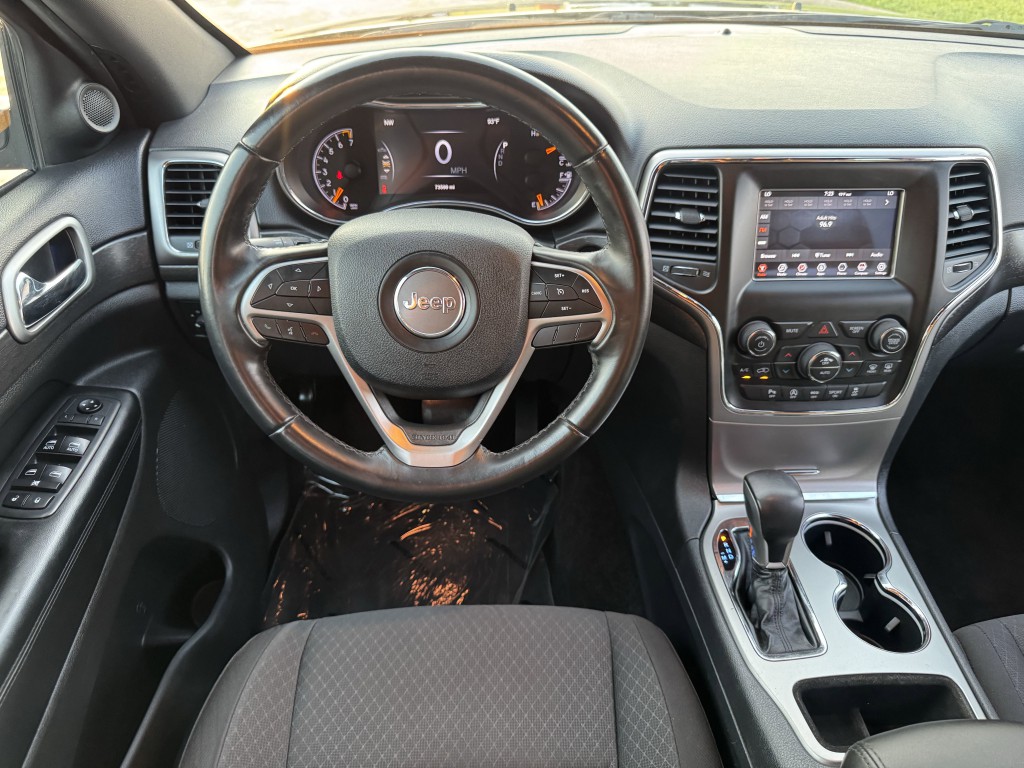 2018 Jeep Grand Cherokee Image 12