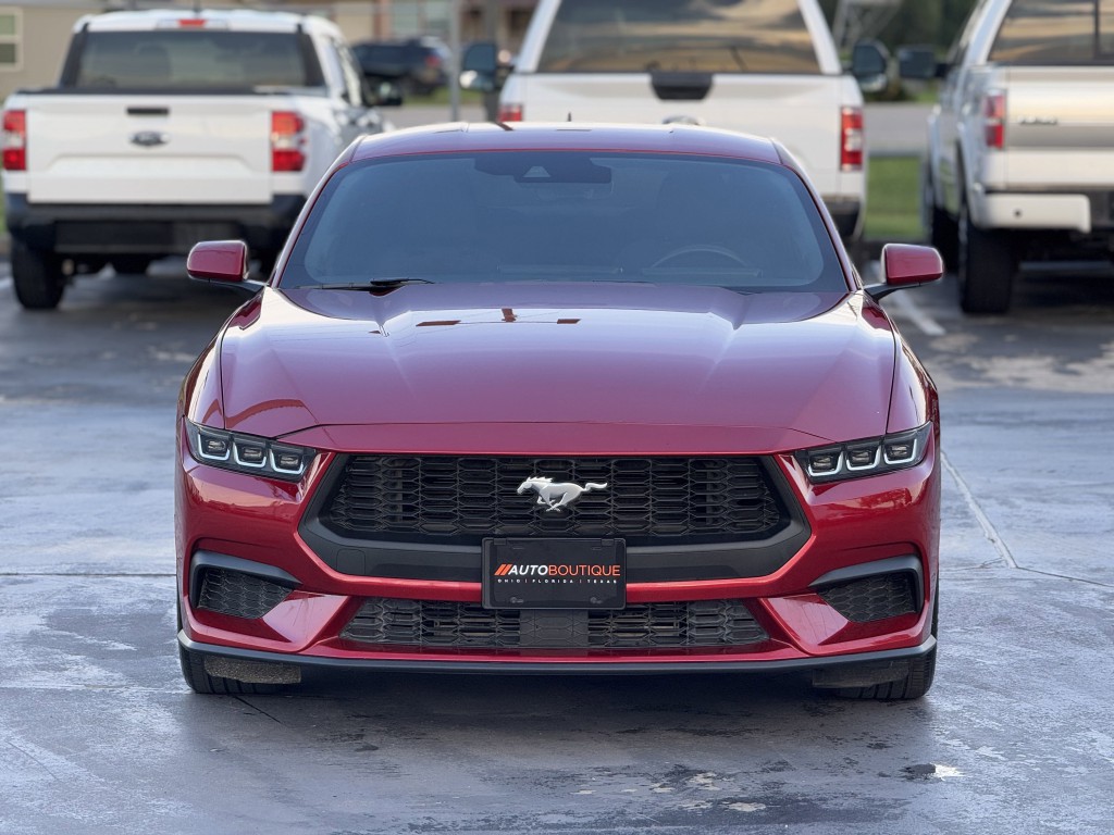 2024 Ford Mustang Image 5