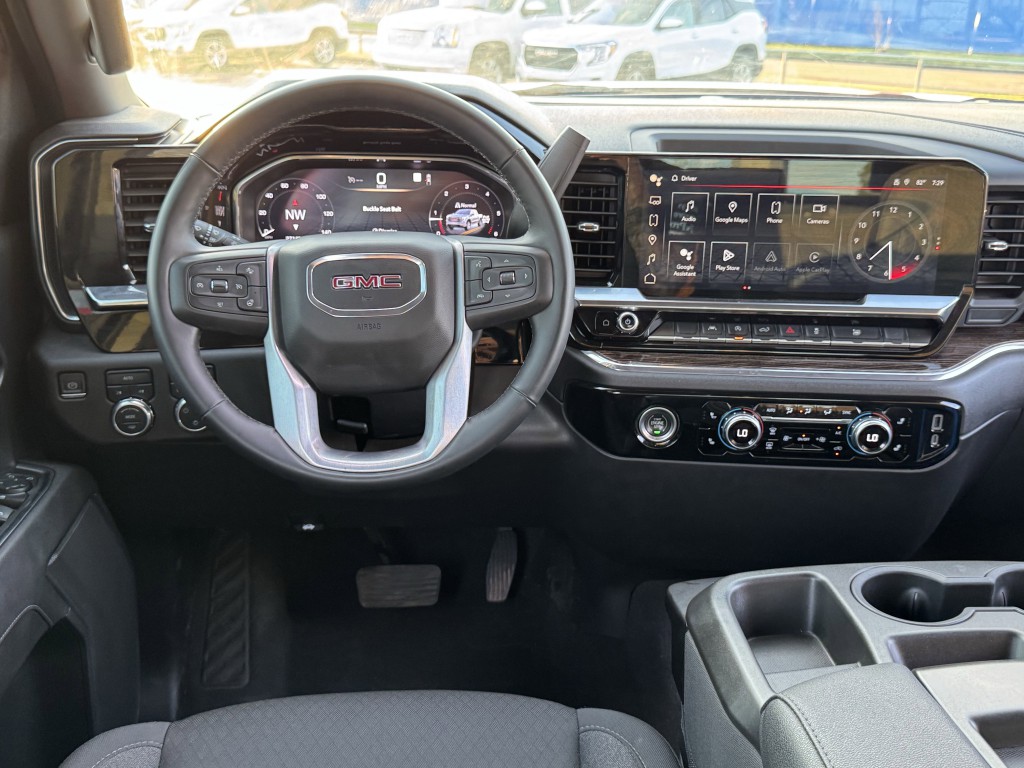 2023 GMC Sierra 1500 Image 14
