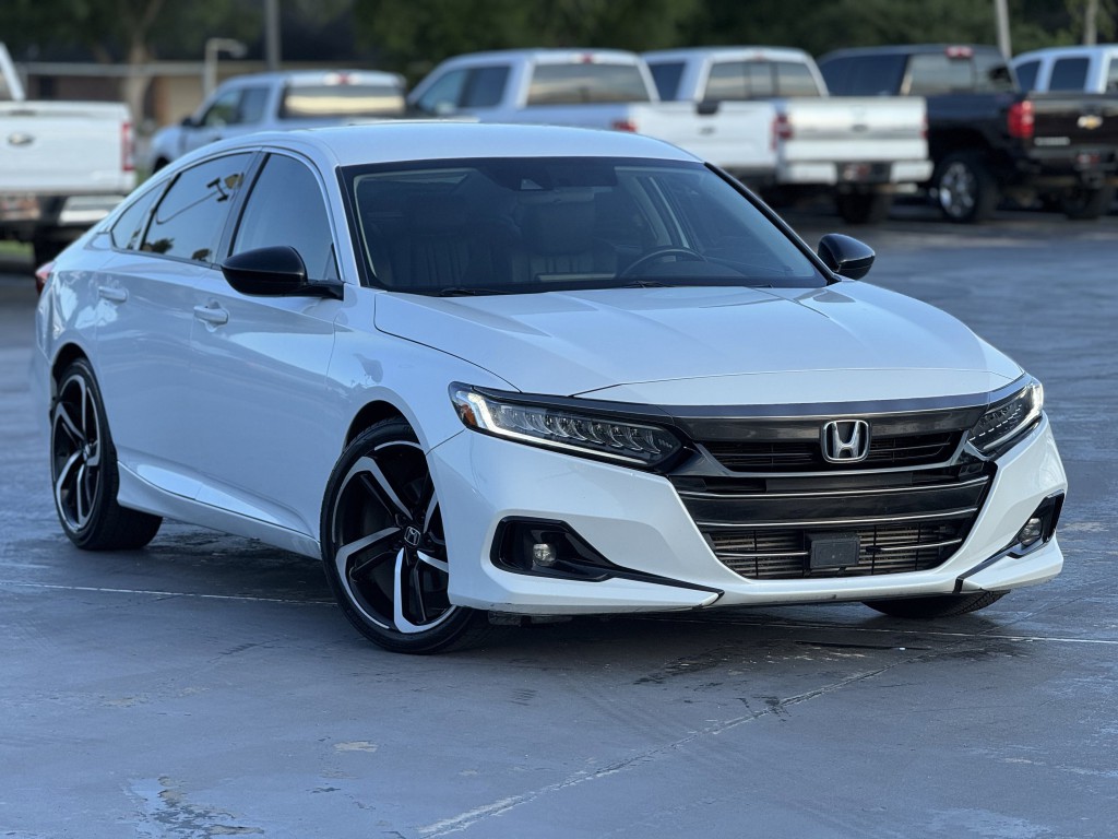 2022 Honda Accord Image 3