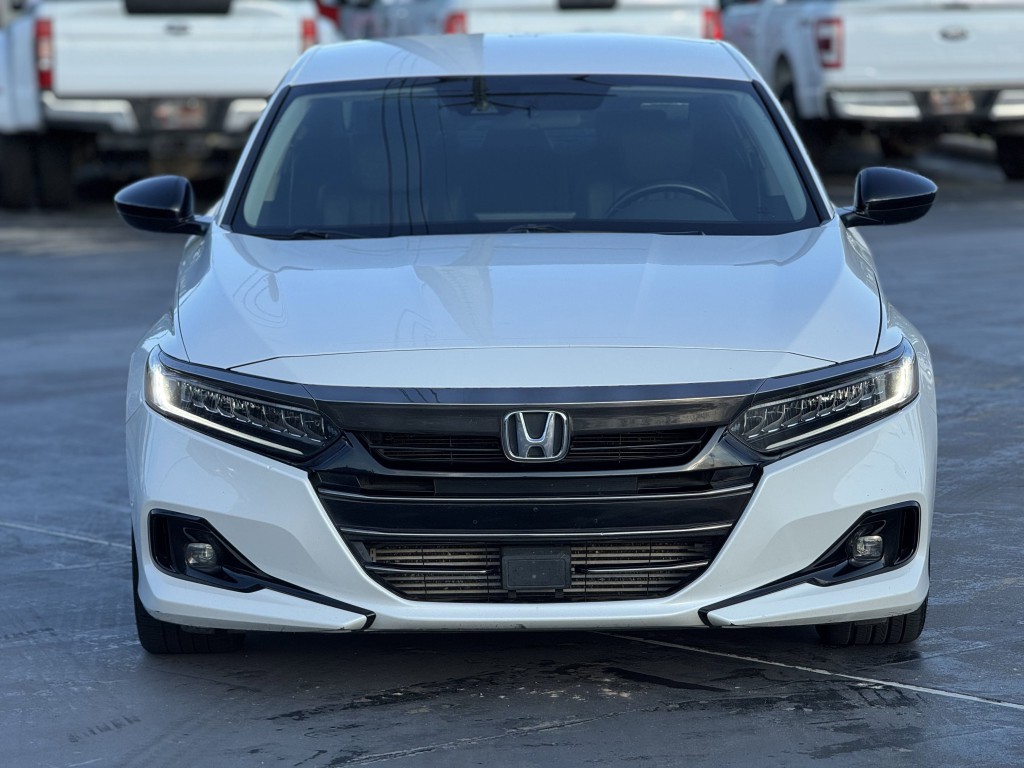 2022 Honda Accord Image 6