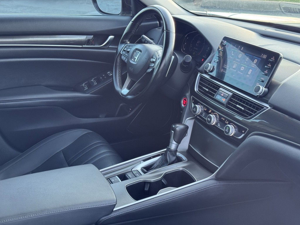 2022 Honda Accord Image 13
