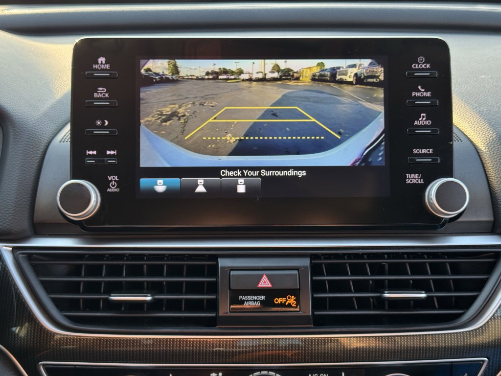 2022 Honda Accord Image 20