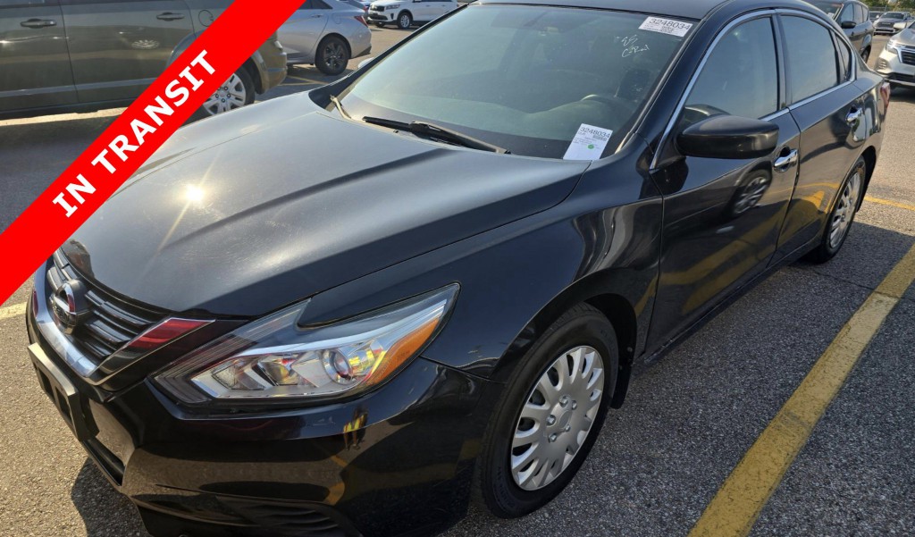 2018 Nissan Altima Image 1