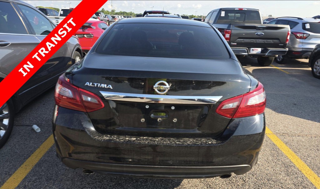 2018 Nissan Altima Image 6