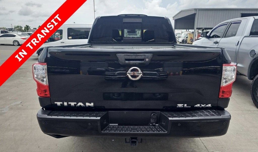 2019 Nissan Titan Image 7