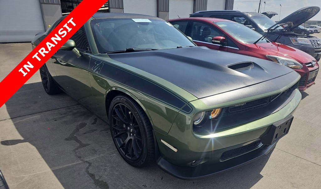 2019 Dodge Challenger Image 5