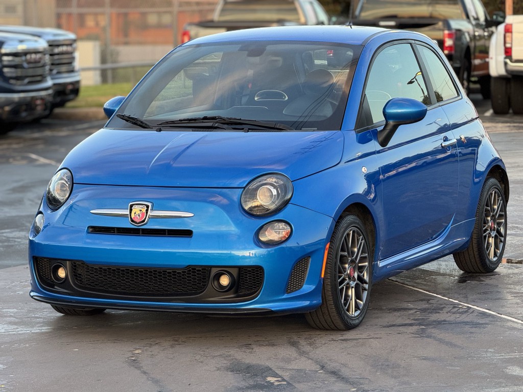 2018 FIAT 500 Image 5