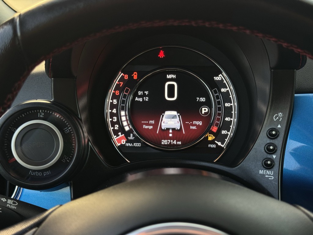 2018 FIAT 500 Image 17