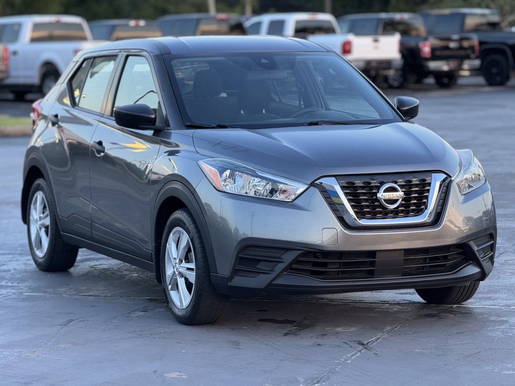 2020 Nissan Kicks Image 3
