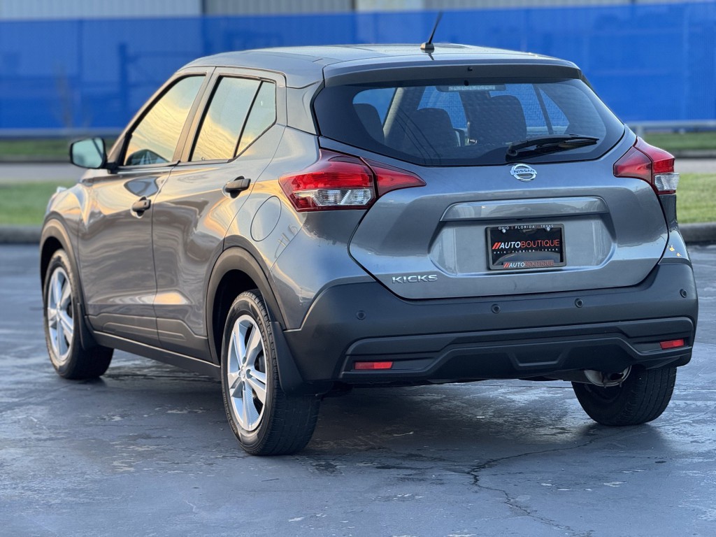 2020 Nissan Kicks Image 8