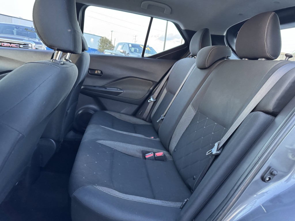 2020 Nissan Kicks Image 24