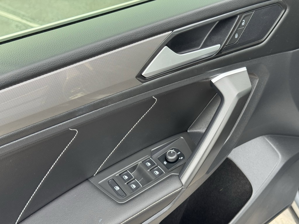 2022 Volkswagen Tiguan Image 22
