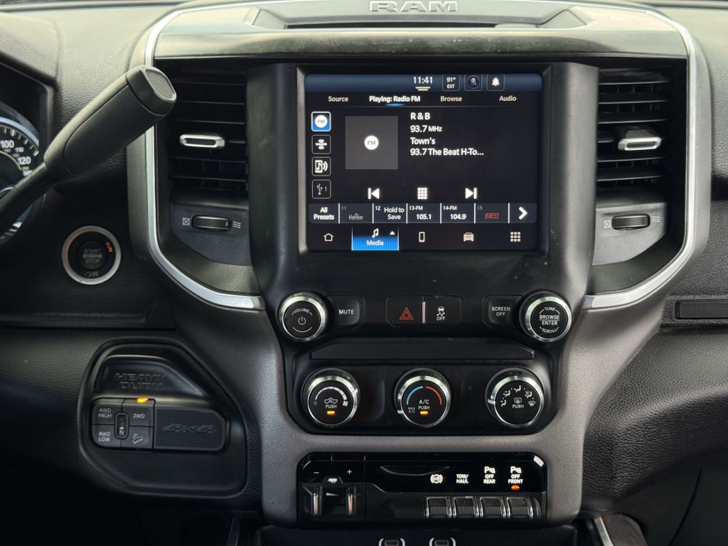 2024 RAM 2500 Image 18