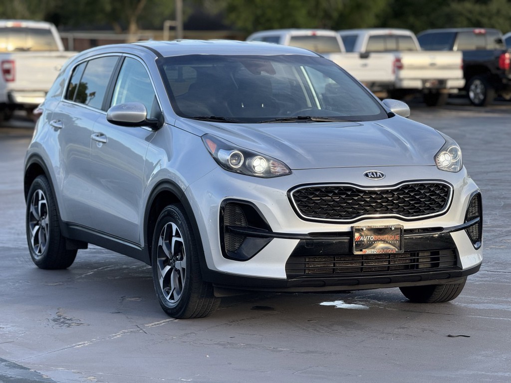 2021 Kia Sportage Image 3