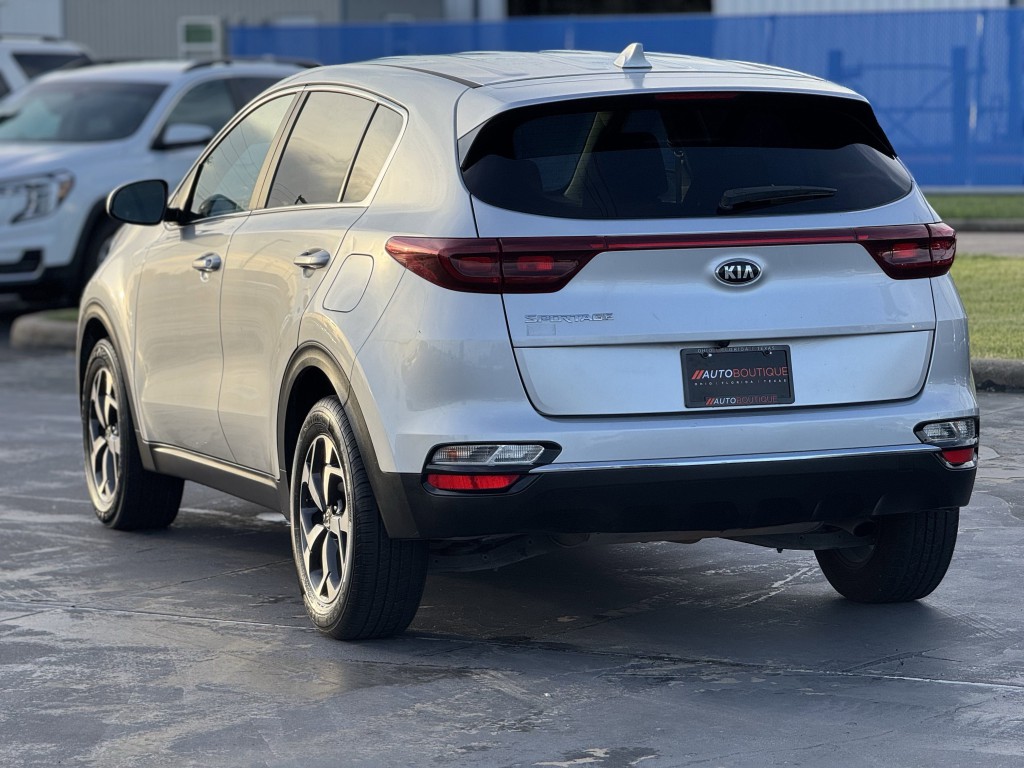 2021 Kia Sportage Image 8