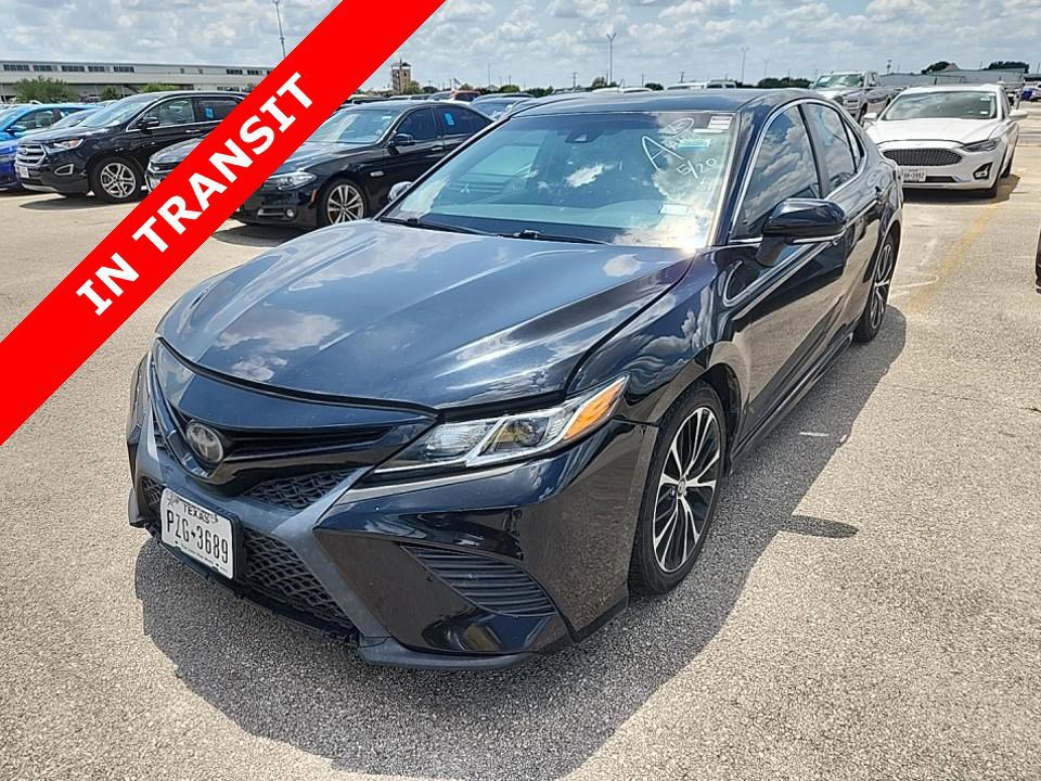 2018 Toyota Camry Image 1