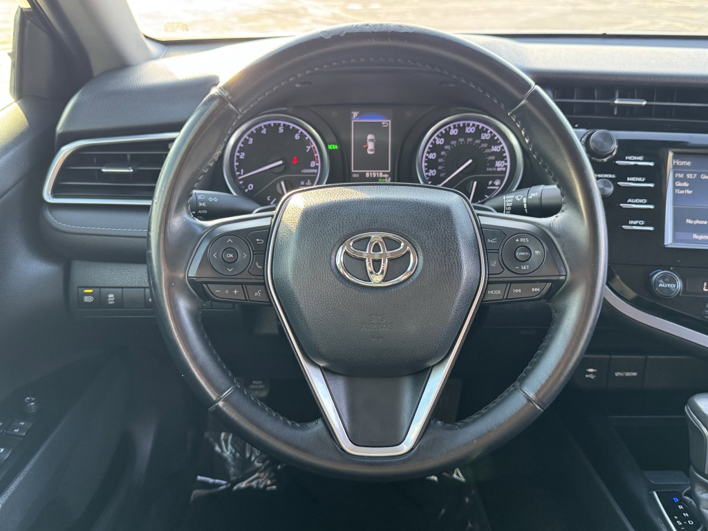 2018 Toyota Camry Image 14