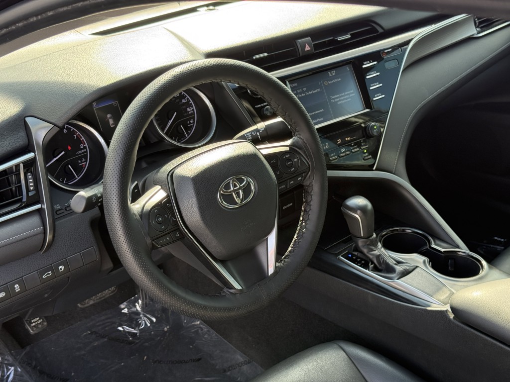 2018 Toyota Camry Image 13