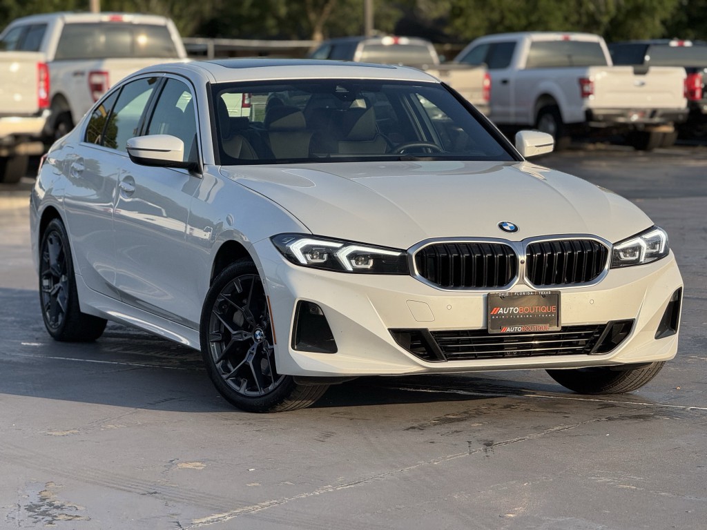 2025 BMW 3 Series Image 3