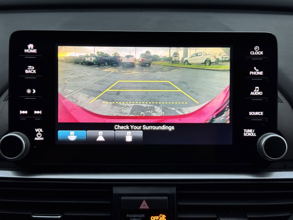 2021 Honda Accord Image 18