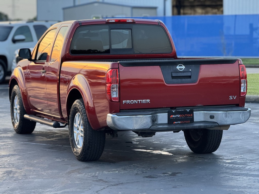 2016 Nissan Frontier Image 8