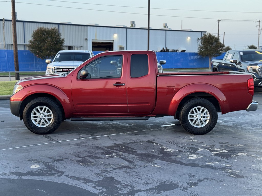 2016 Nissan Frontier Image 10