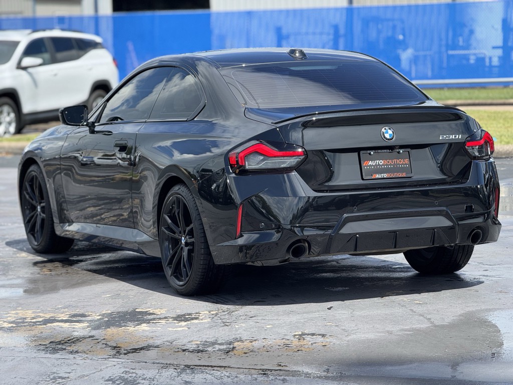 2024 BMW 2 Series Image 9