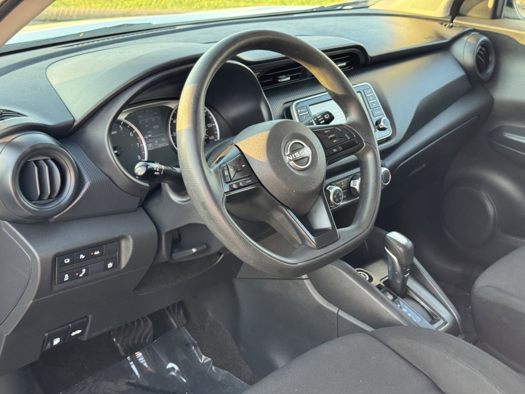 2023 Nissan Kicks Image 12