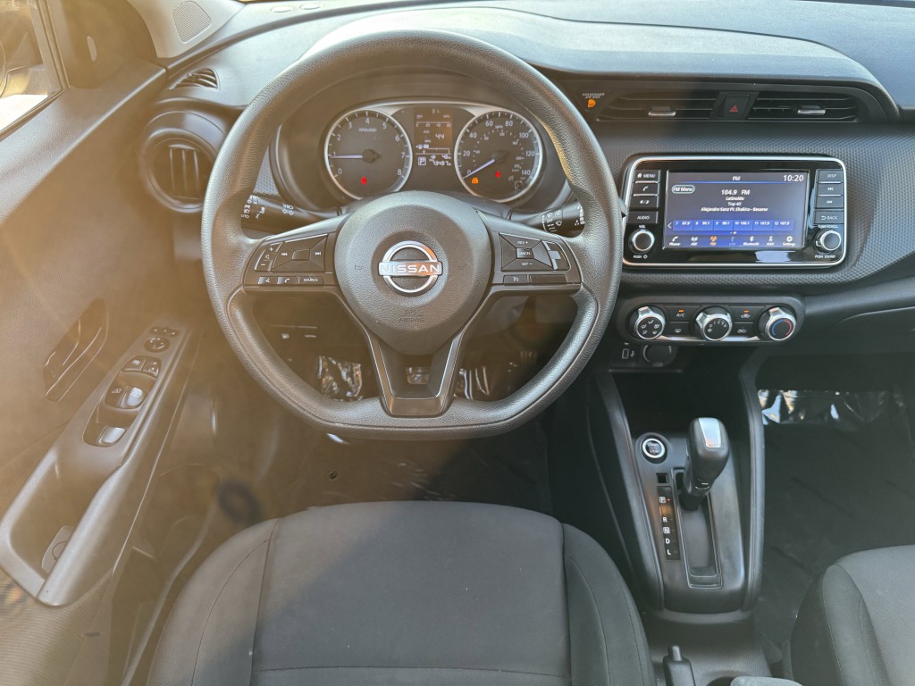 2023 Nissan Kicks Image 14