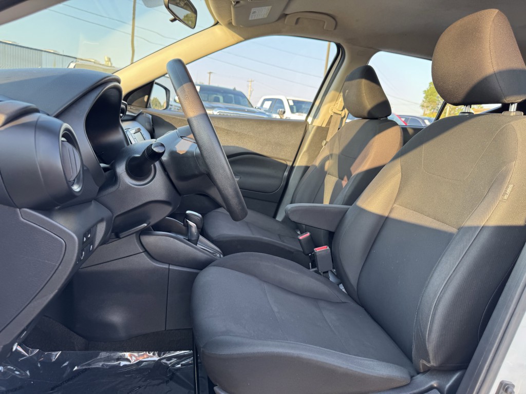 2023 Nissan Kicks Image 22