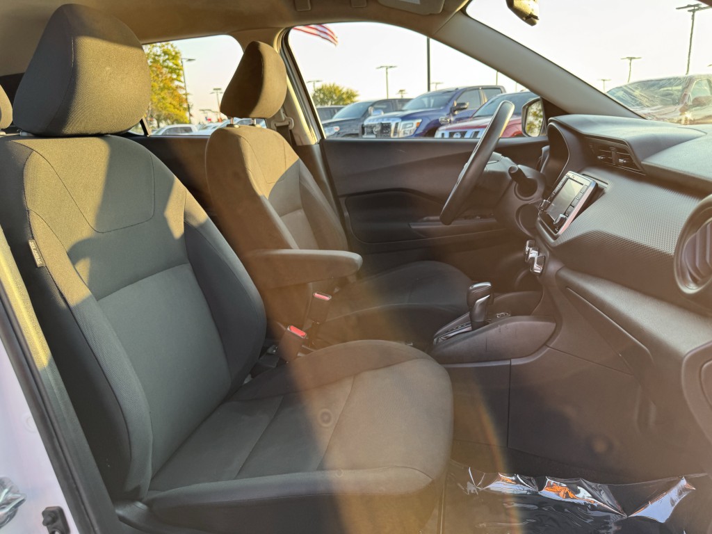 2023 Nissan Kicks Image 23