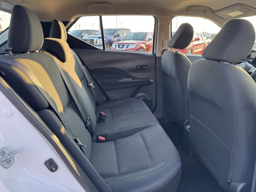 2023 Nissan Kicks Image 24