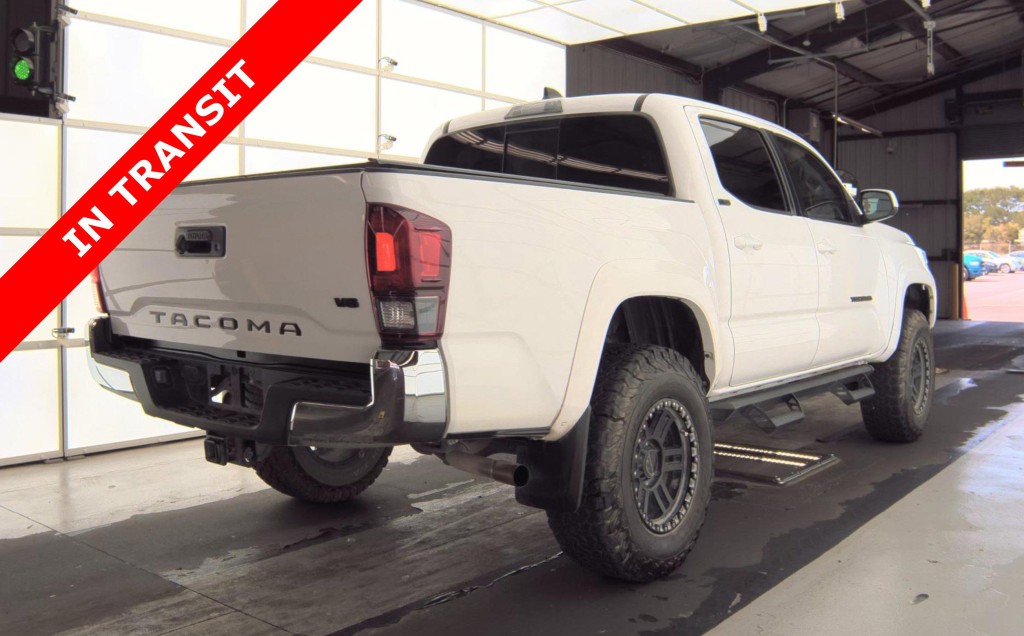 2020 Toyota Tacoma Image 5